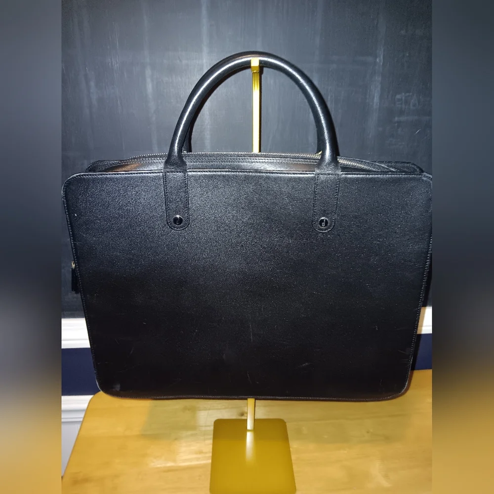 Dunhill Leather Zippy Business Bag